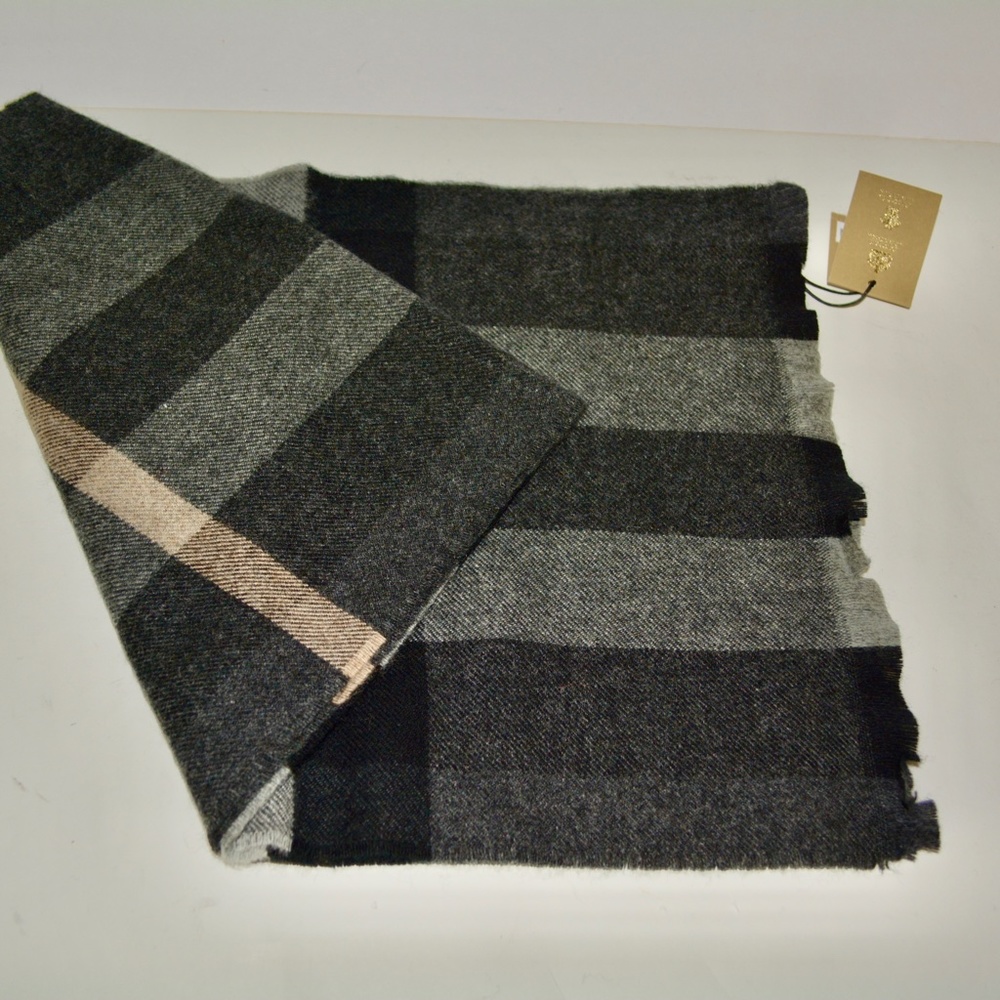 BURBERRY LASH FRINGE GIANT EXPLODED CHECK WOOL CASHMERE SCARF WRAP - Picture 5 of 9
